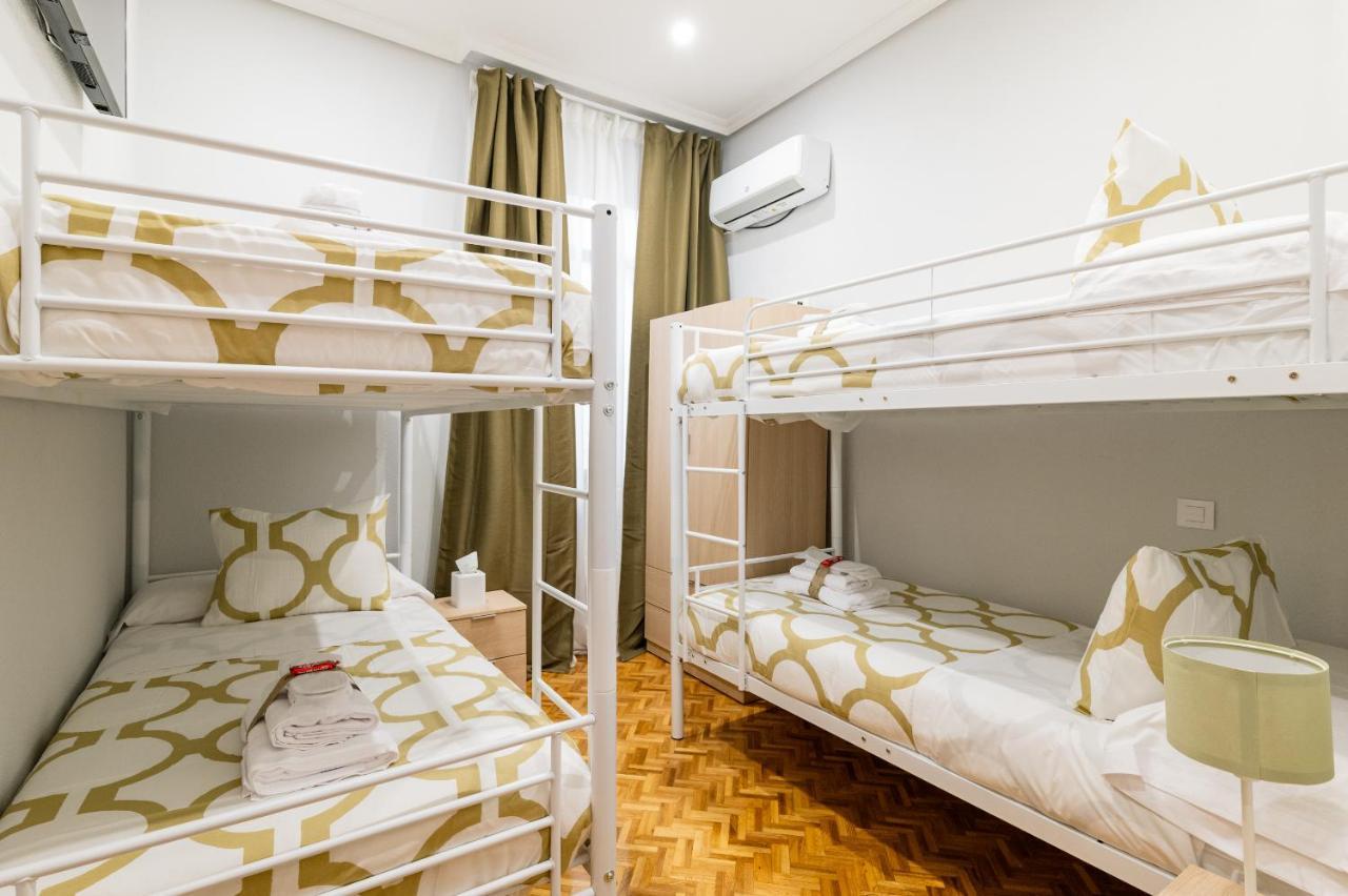 Centrico Apartamento Con 3 Banos En Puerta Del Sol Y Atocha Madrid Eksteriør billede