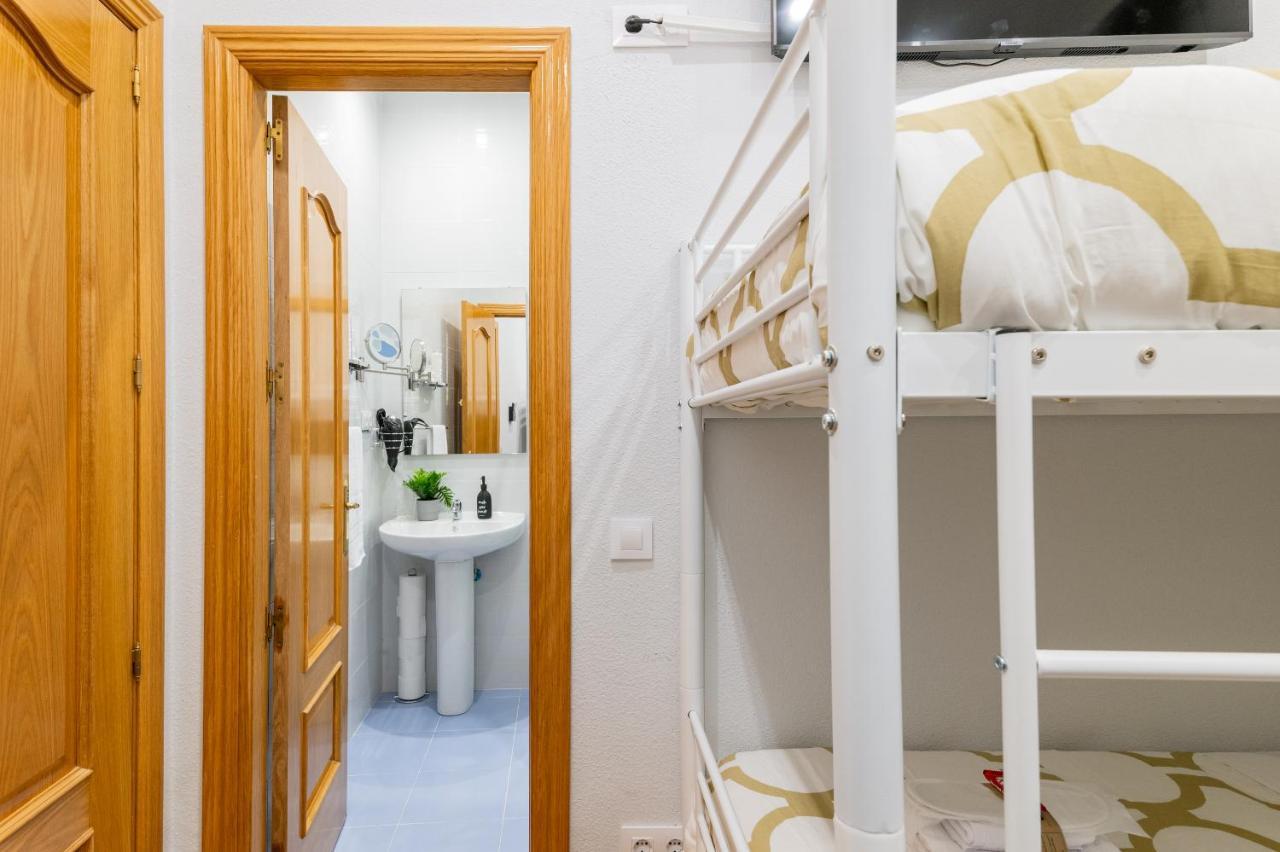 Centrico Apartamento Con 3 Banos En Puerta Del Sol Y Atocha Madrid Eksteriør billede