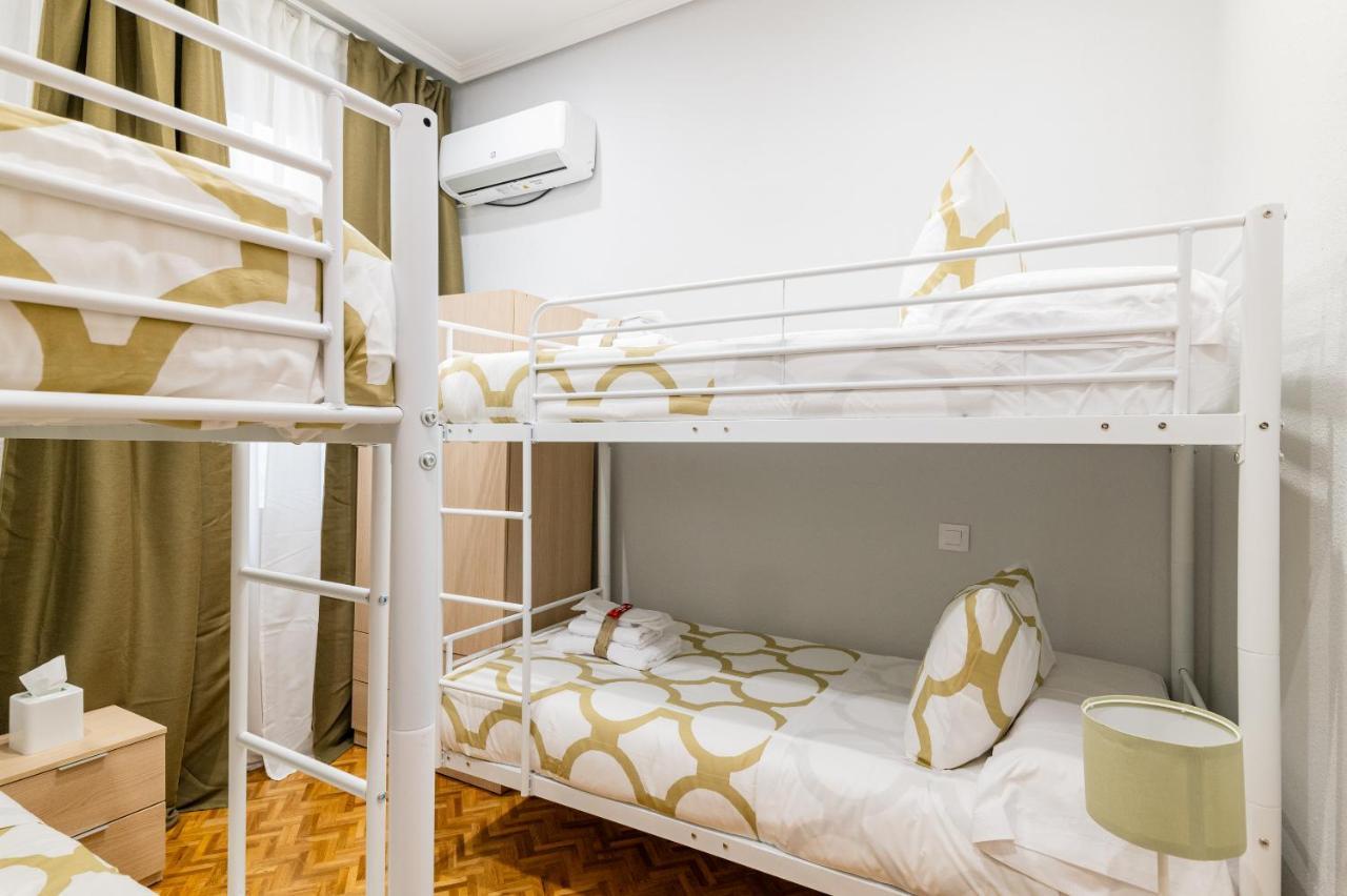 Centrico Apartamento Con 3 Banos En Puerta Del Sol Y Atocha Madrid Eksteriør billede